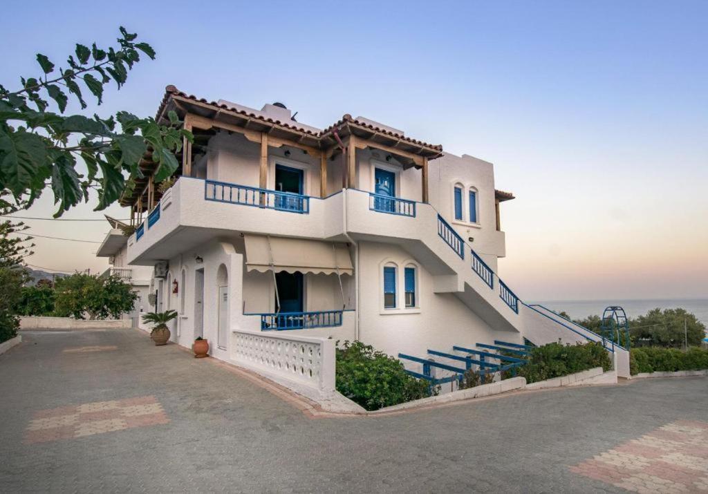 Creta Sky Achlia Exterior foto